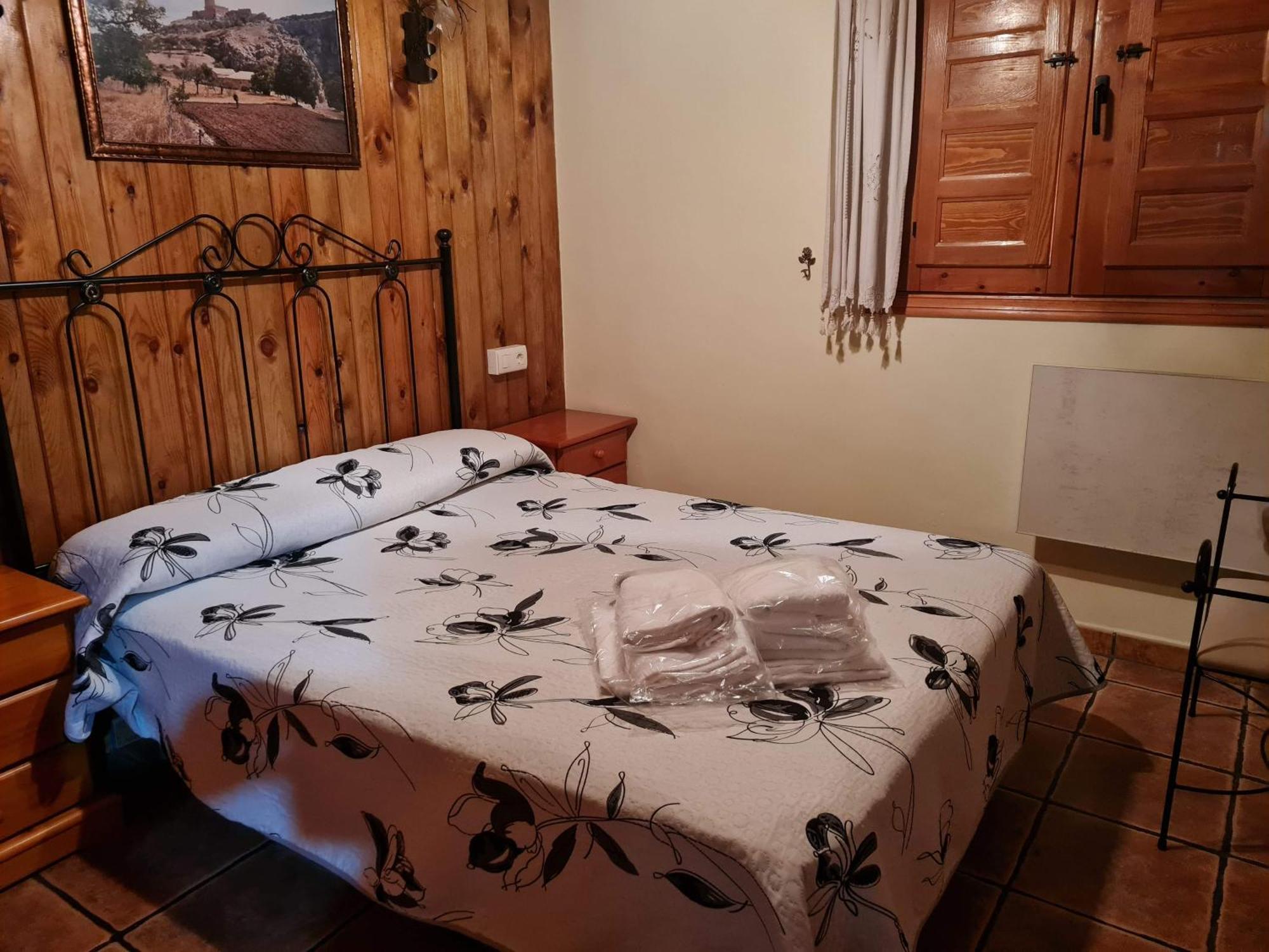 Casas Rurales Los Enebros Nerpio Esterno foto