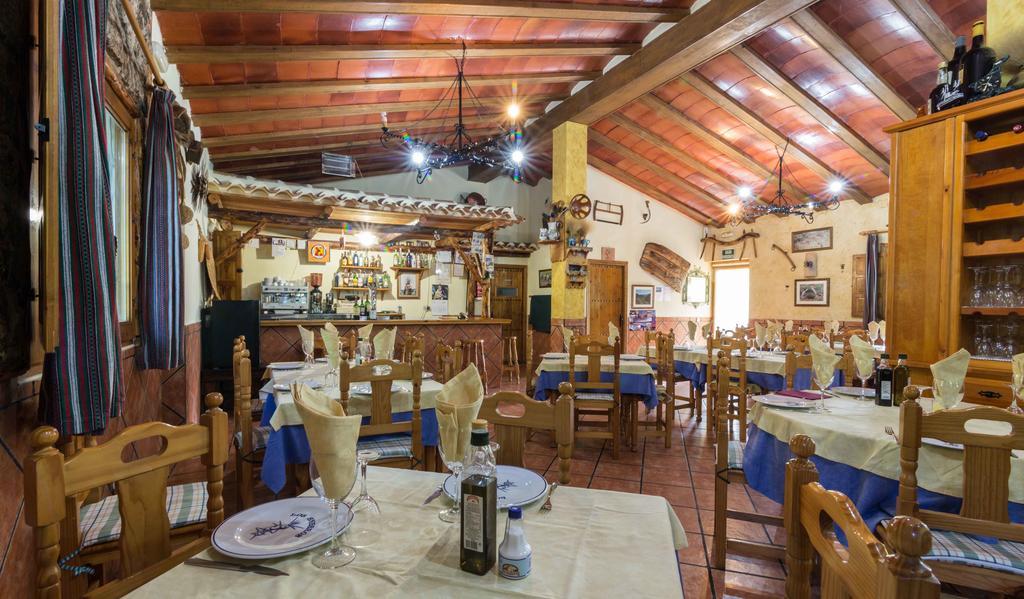 Casas Rurales Los Enebros Nerpio Esterno foto